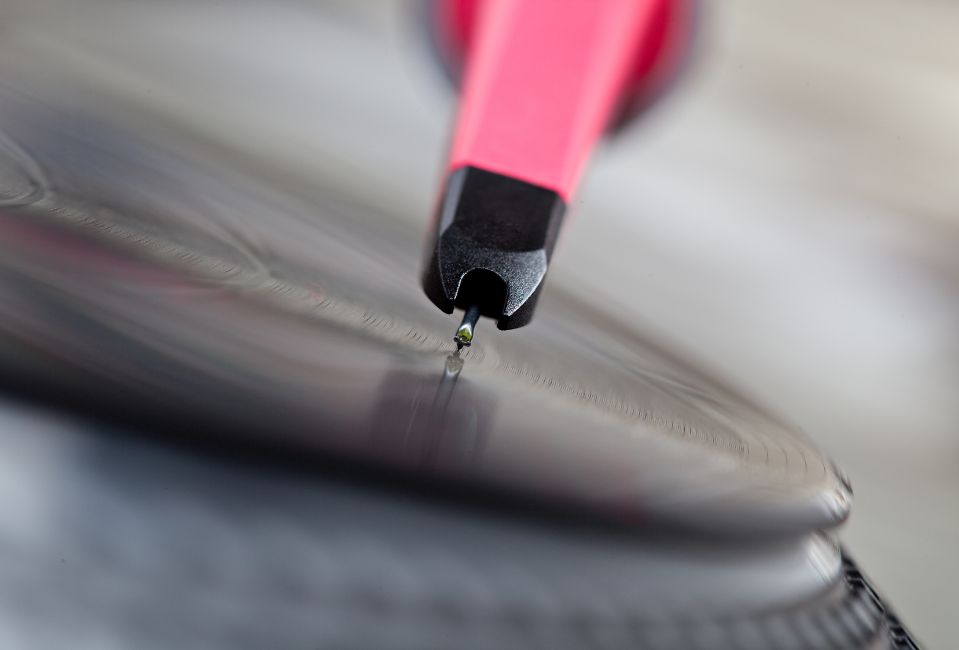 Guide To Cleaning Your Record Needle